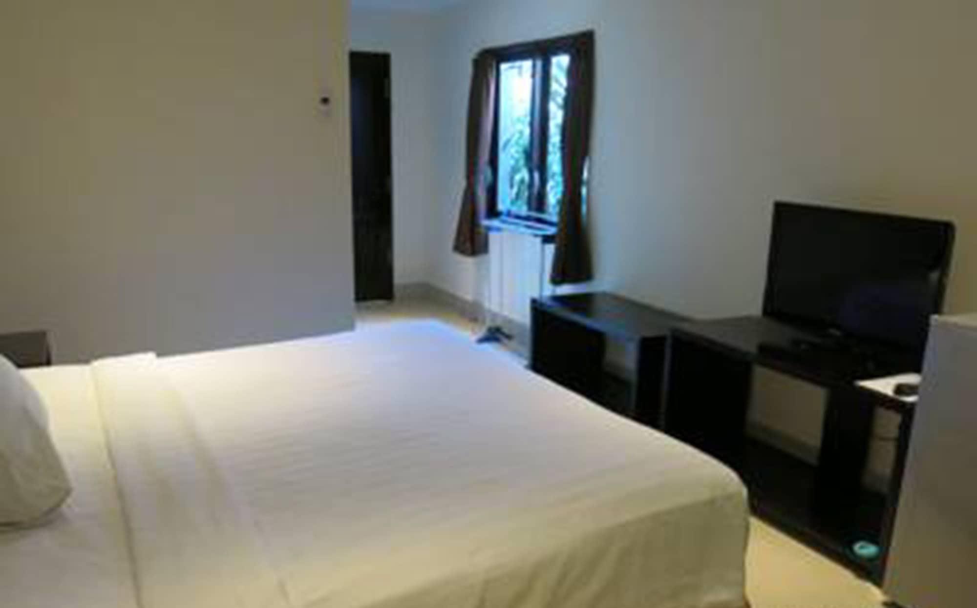 Radha Bali Hotel Kuta Lombok Eksteriør billede